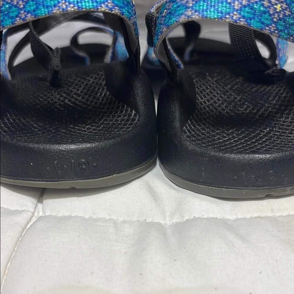 Chaco Z2 Yampa Vibram sandals Black Sandals with Blue Patterned Straps - Picture 5 of 14